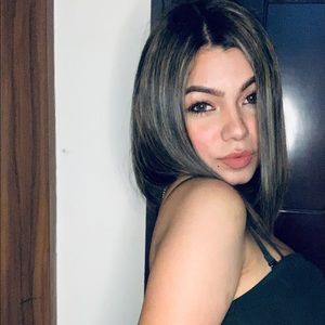 Meet your Posher, Moushmi